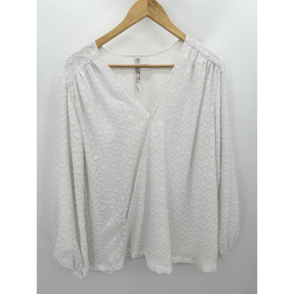 Melissa McCarthy Seven 7 Top Women 1X White V-Neck Argyle Textured Blouse